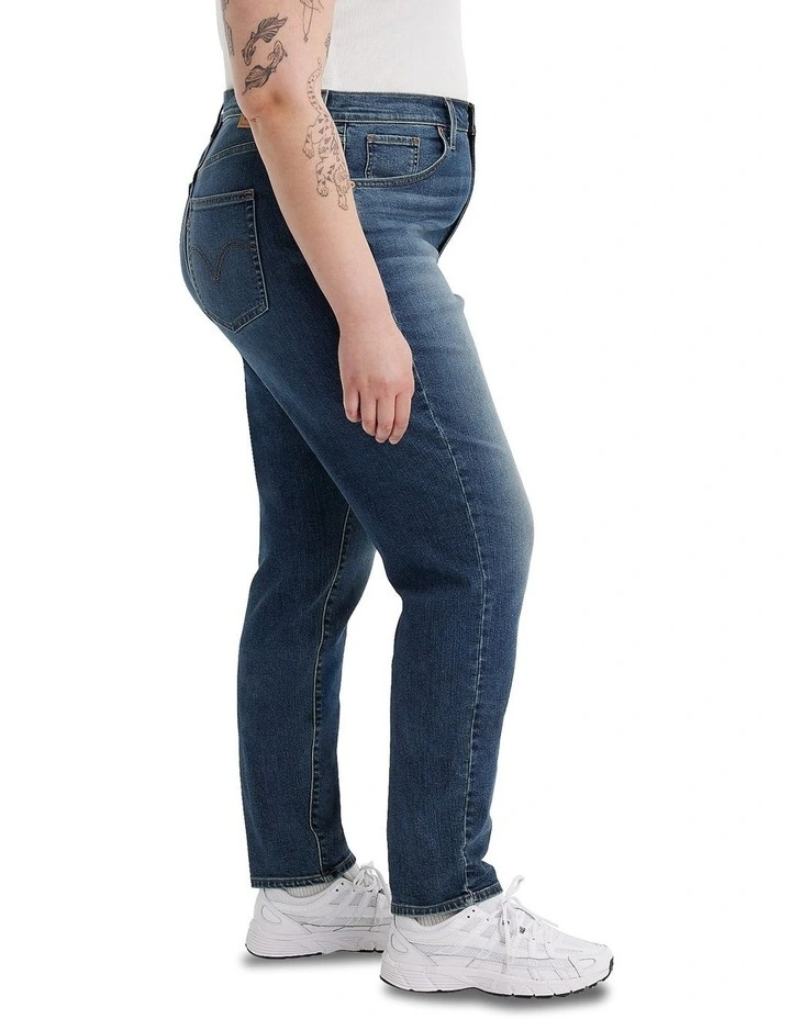 High-Waisted Mom Jeans (Curve) in Moving Target