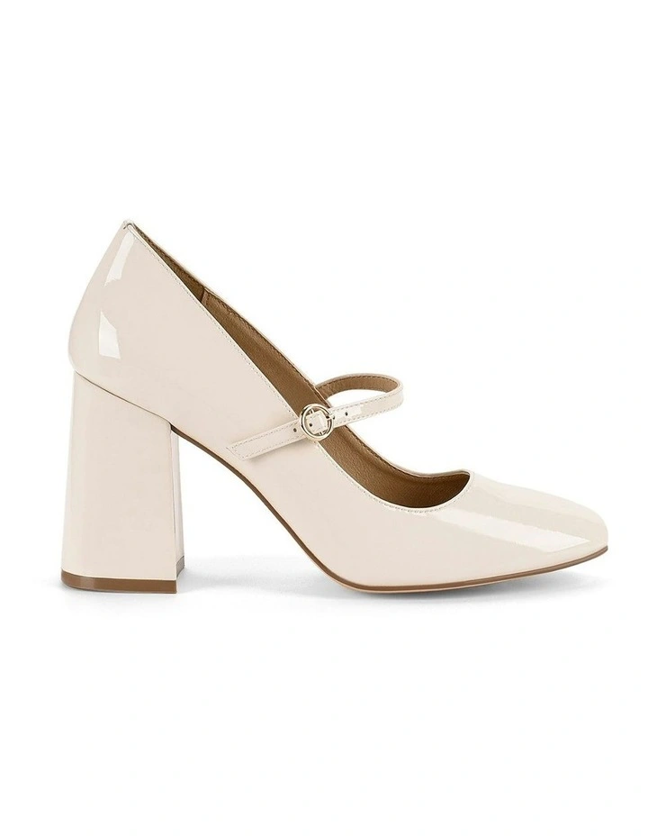 Gigi Block Heel Pump in Vanilla