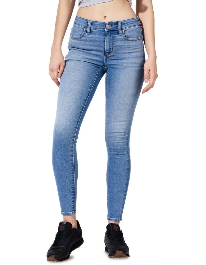 Ne(x)t Level Low-Rise Jegging in Blue