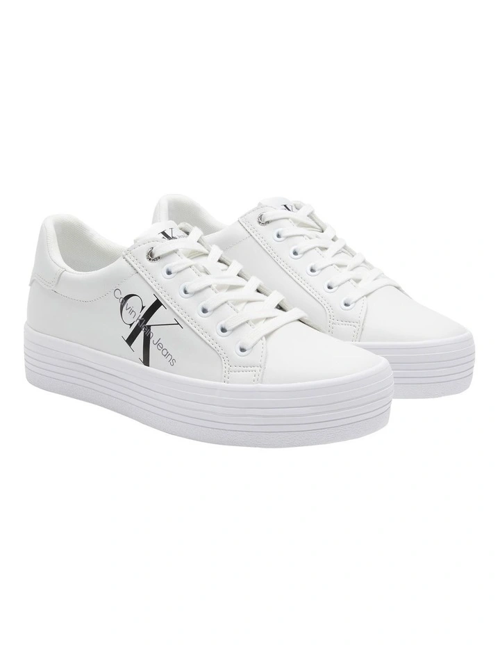 Leather Platform Lace Up Sneaker in White
