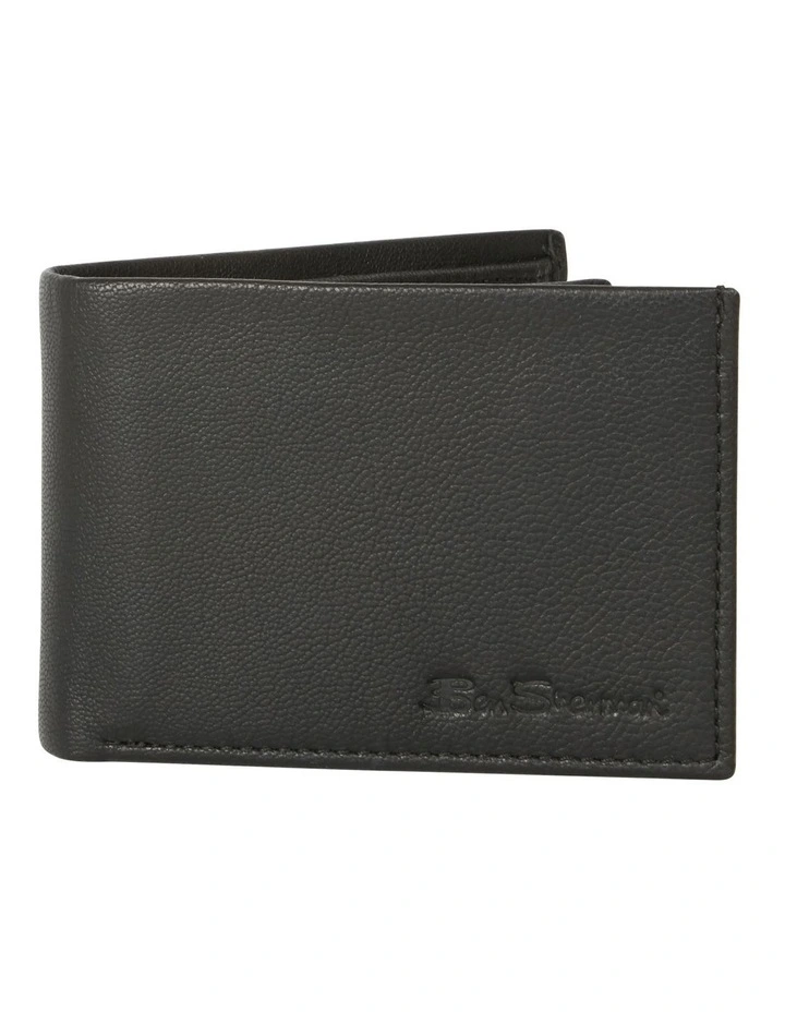 Black Bi-Fold With Coin Pocket Wallet