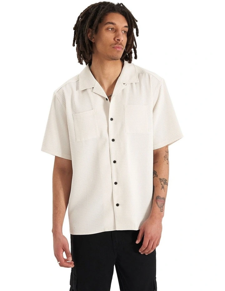 Crepes Cropped Resort Shirt in Bone