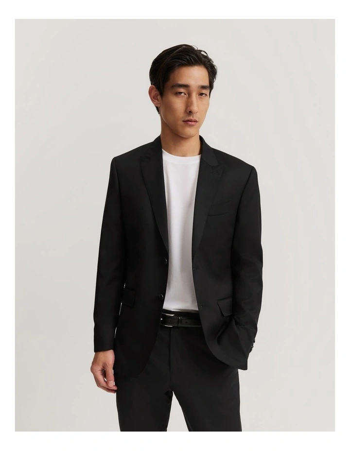 Travel Jacket in Black