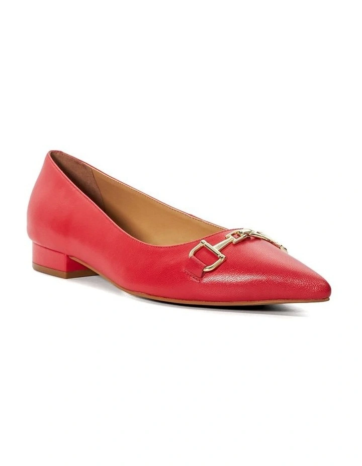 Haydenne Pointed Ballet Flat in Red