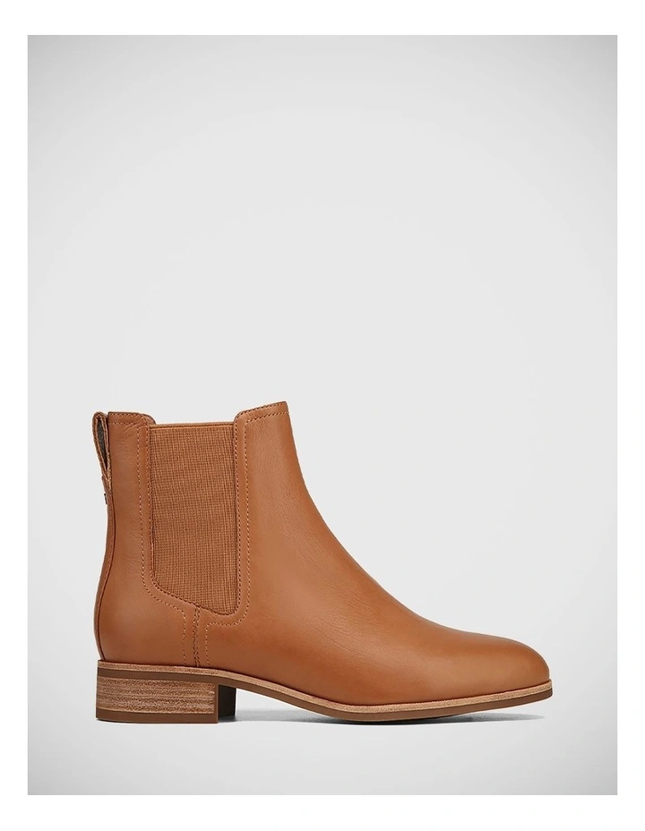 Chillie Leather Boot in Dark Cognac