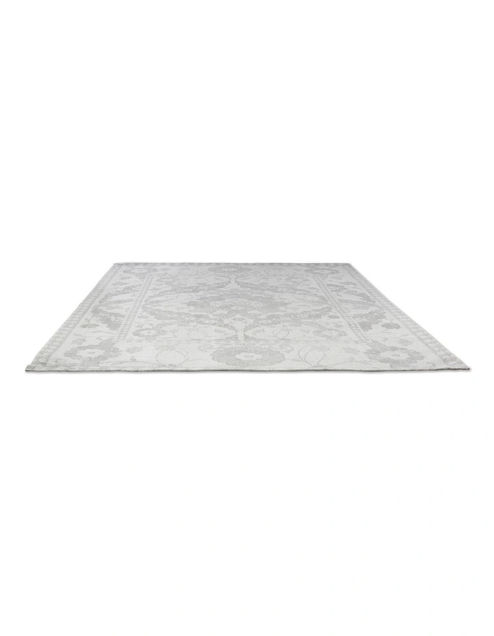Newborough Rug in Silver