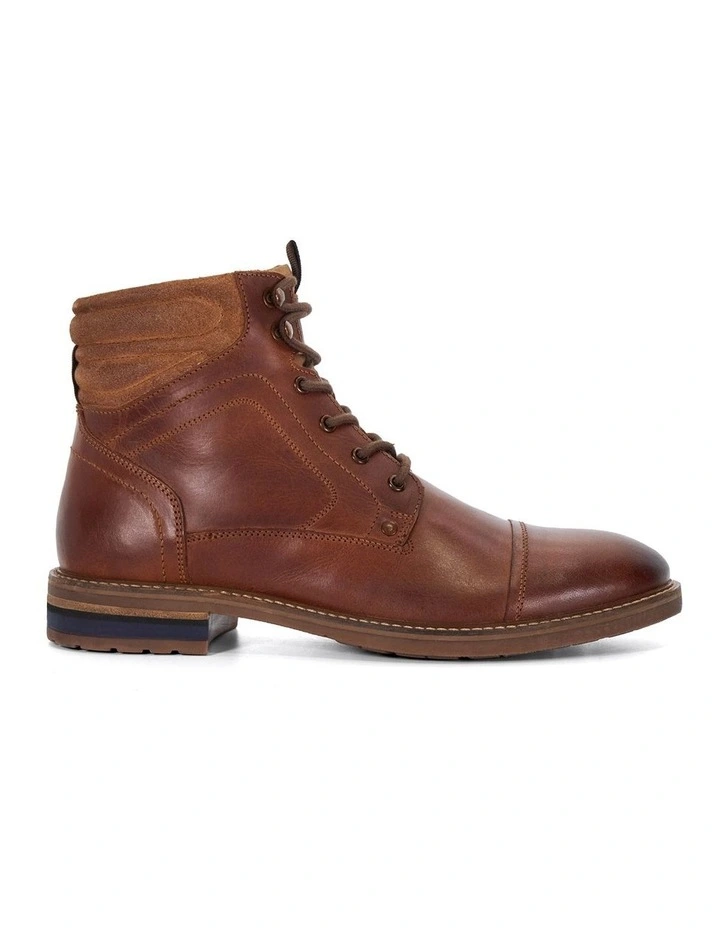 Capri Boot in Tan