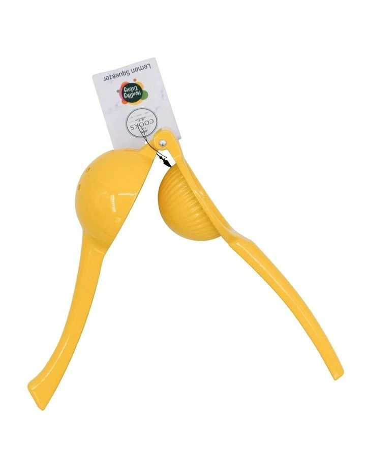 Lemon Squeezer in Yellow