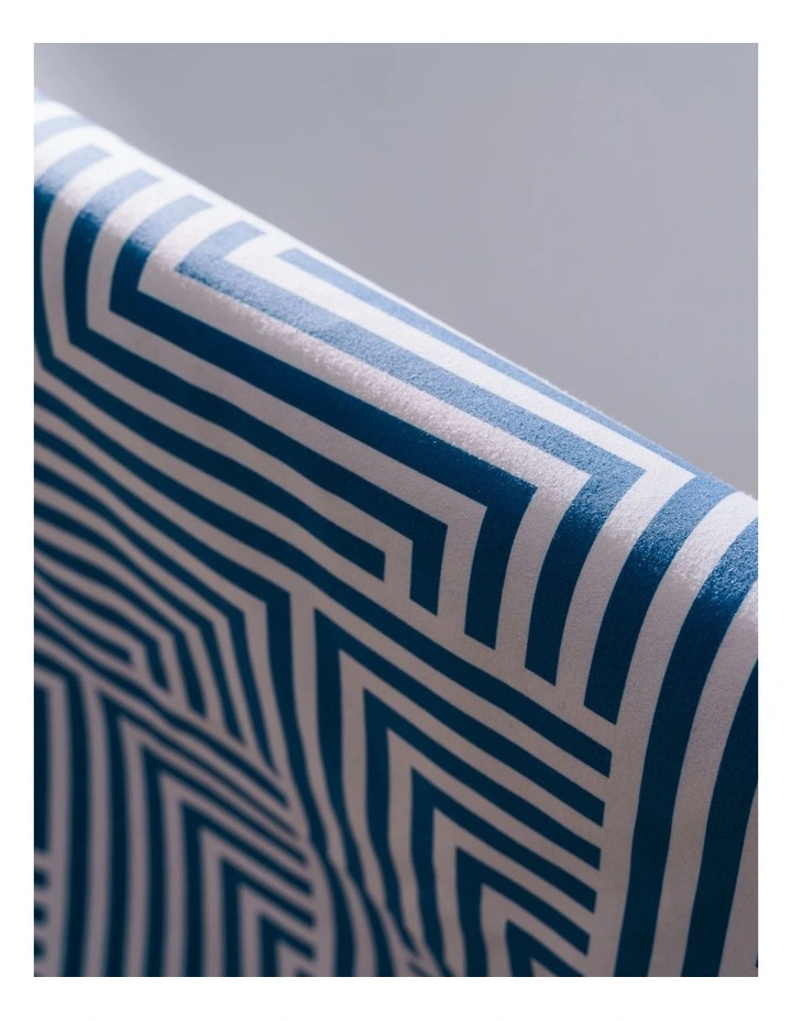 Rectangular Quick Dry Beach Towel with Tassel in Blue