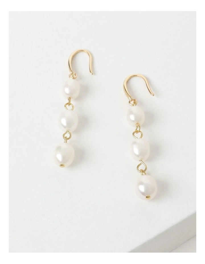 Three Freshwater Pearl Long Drop Earring in Gold/Ivory