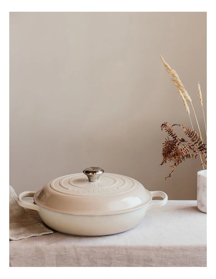 Signature Shallow Casserole 30cm in Meringue