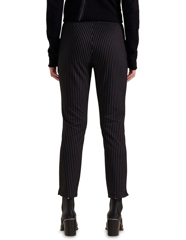 7/8 Stretch Stripe Pant in Black