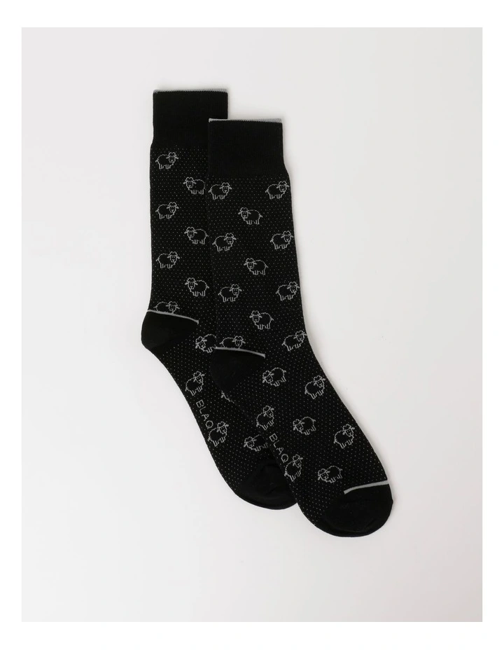 Textured Sheep Socks in Black