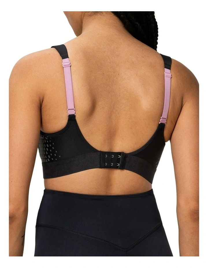 Triaction Extreme Lite Wirefree Sports Bra in Black