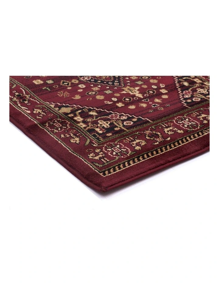 Istanbul Collection Traditional Shiraz Design Rug In Burgundy Red
