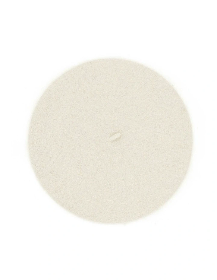 Paris Beret in Cream