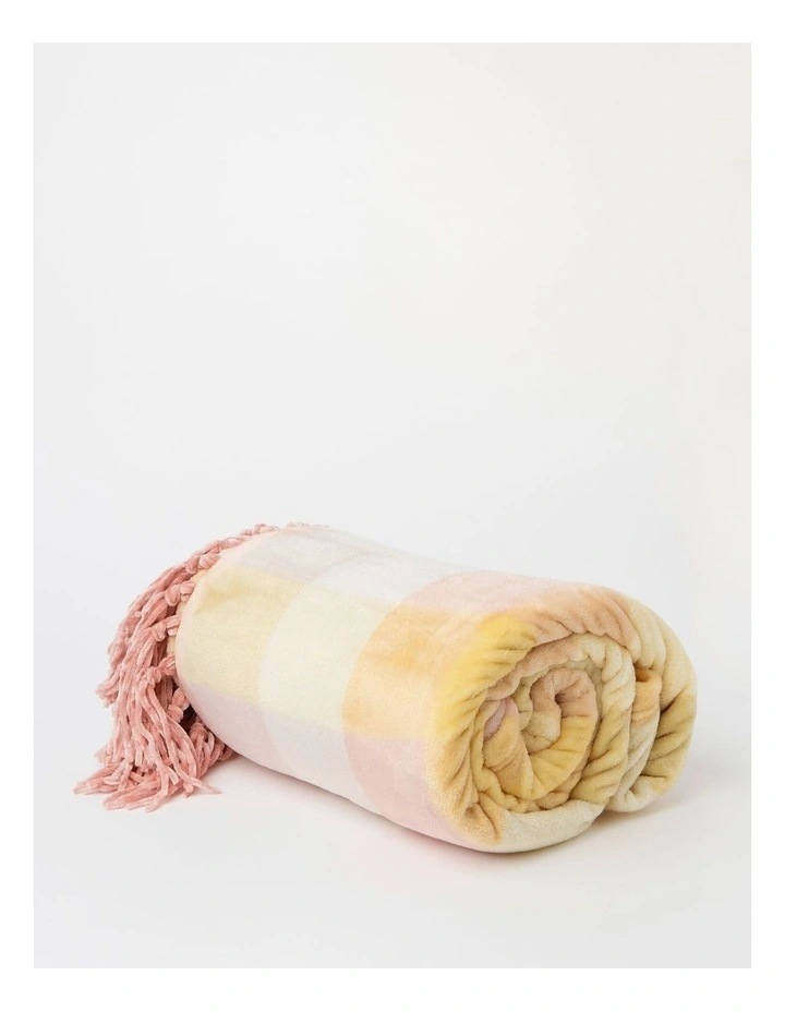 Chenille Fringe Blanket in Pink Check