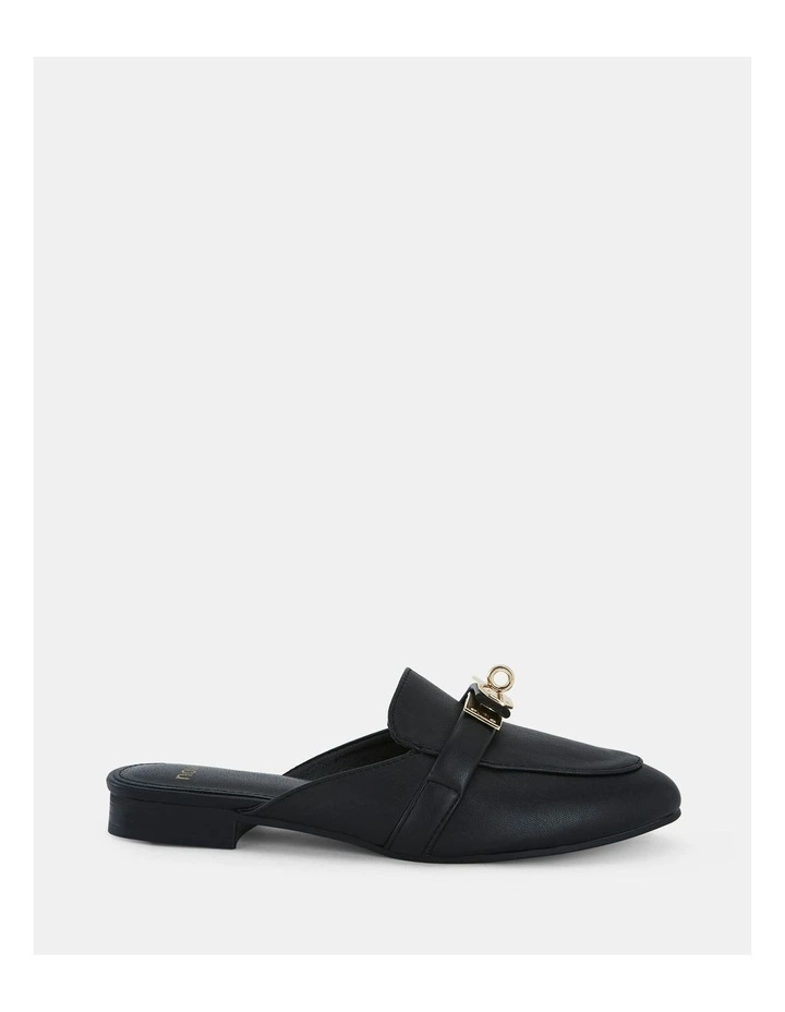 Cerignola Mules in Black