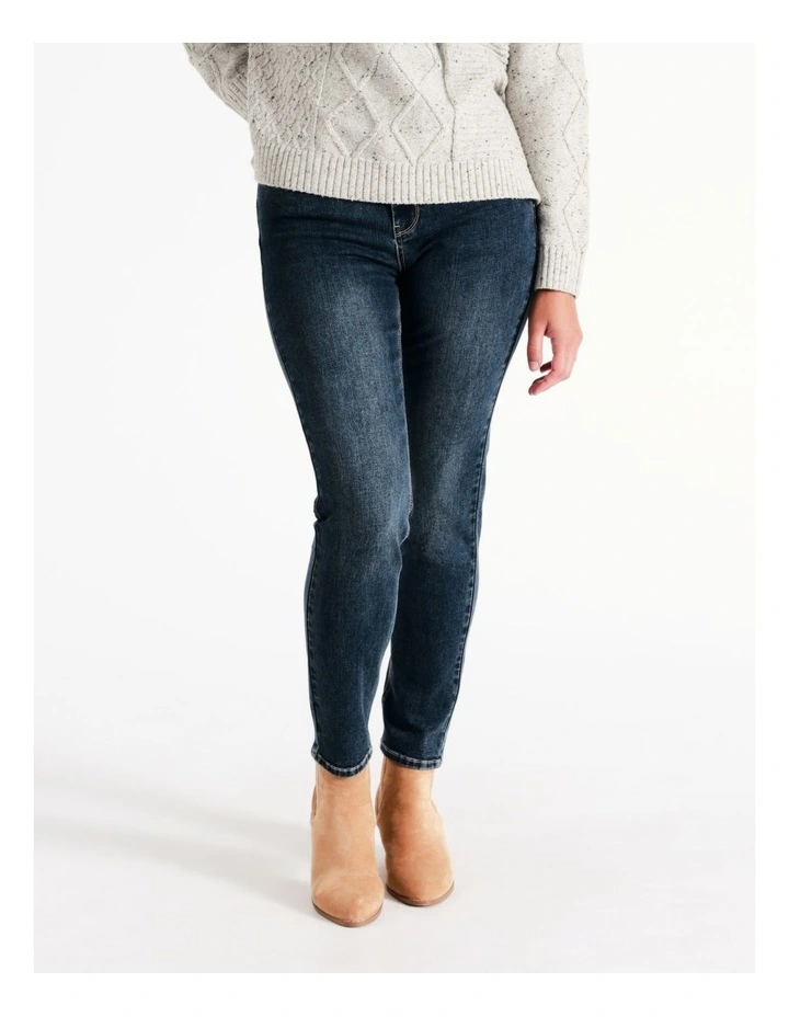 Recycled Cotton Blend Wardrobe Staple Slim Full Leg Jean in Vintage Wash