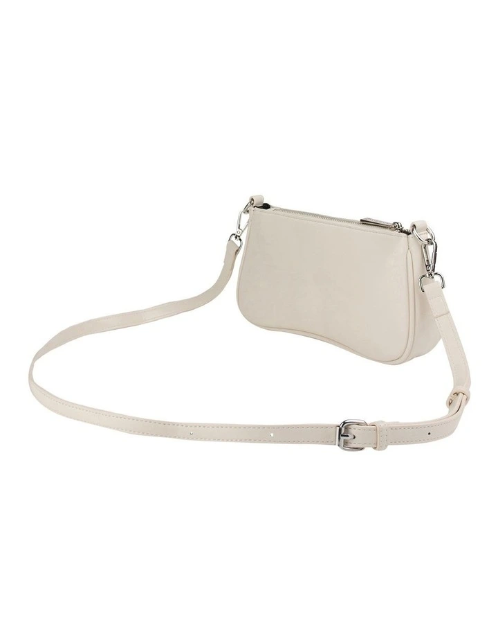 Carly Ruched Strap Shoulder Bag in Cream