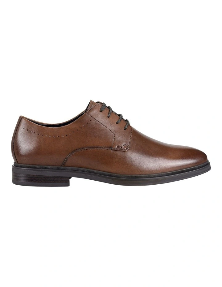 Idylic Lace Up Shoe in Cognac