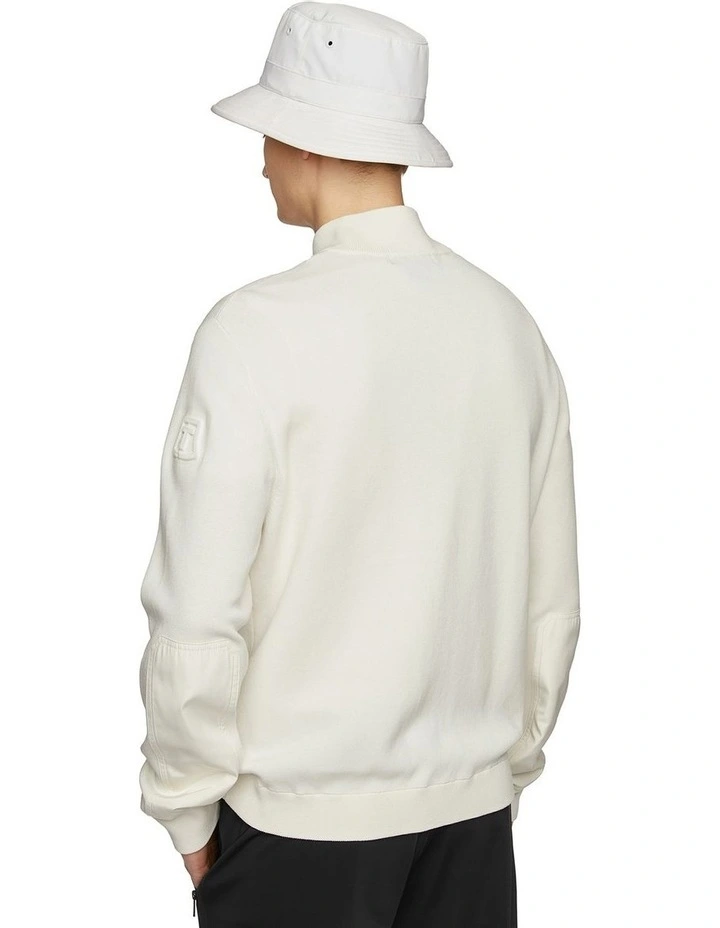 Sweater in Off White