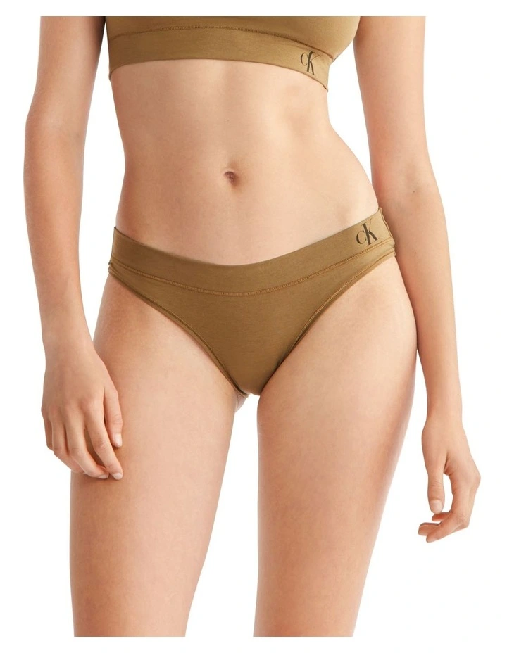 Flex Fit High Leg Tanga in Brown