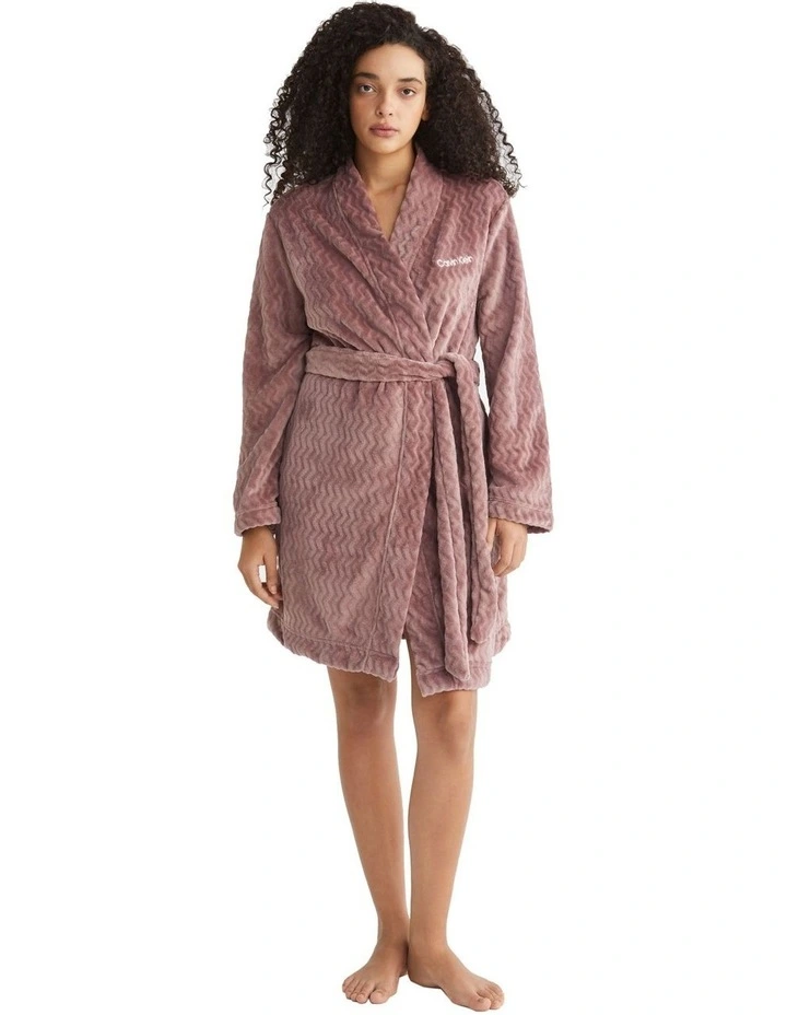 Chevron Fluffy Robe in Rose Red