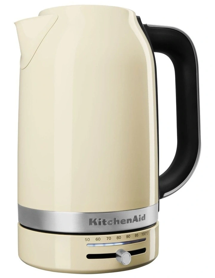 Kettle 1.7L in Almond Cream 5KEK1701AAC