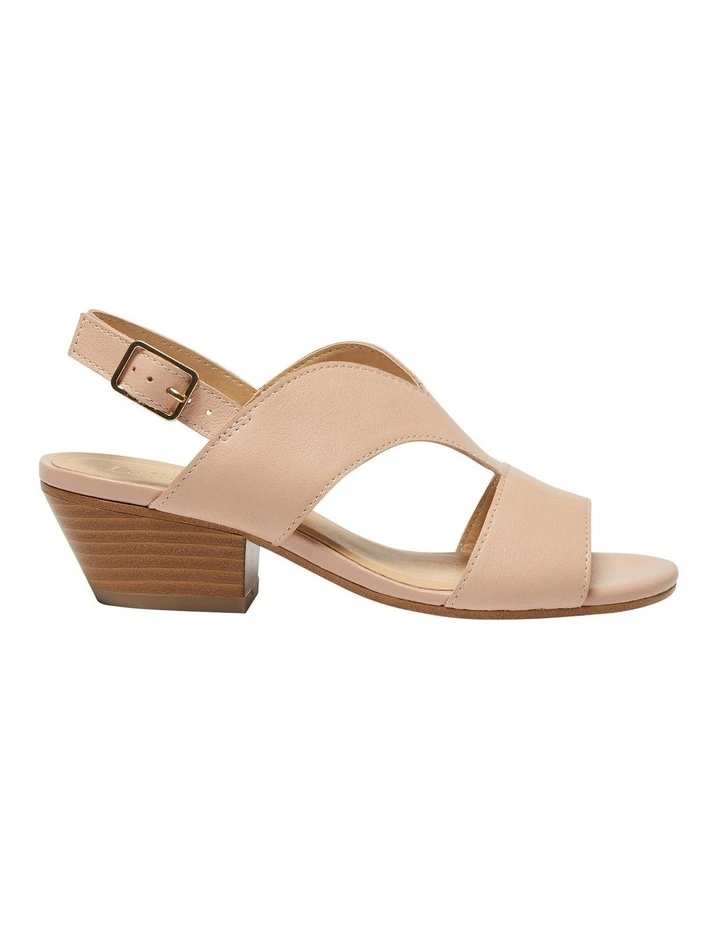 Valetta Sandals in Blush Leather