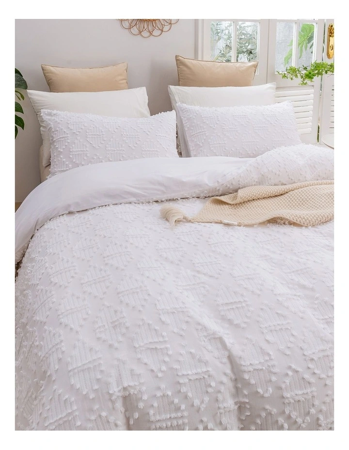 Lottie Eyelash Jacquard Quilt Cover Set in White