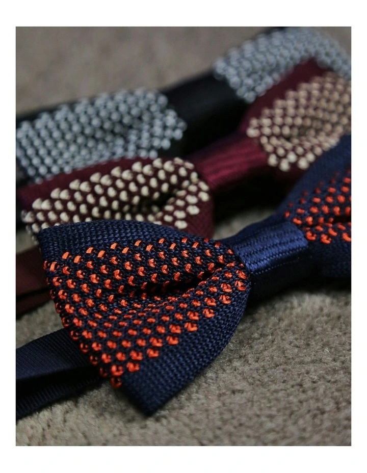 Briller Knitted Bow Tie in Navy