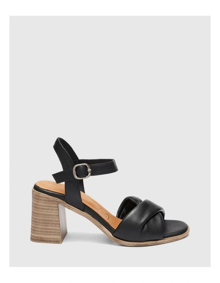 Virginia Heels in Black
