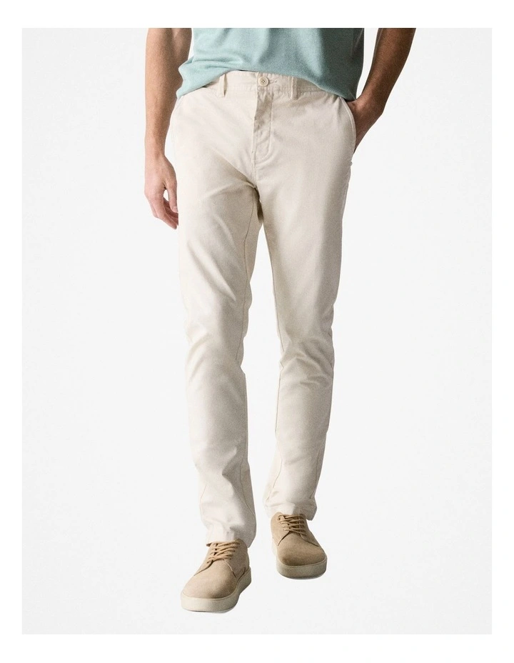 Regular Chino Pant in Chalk
