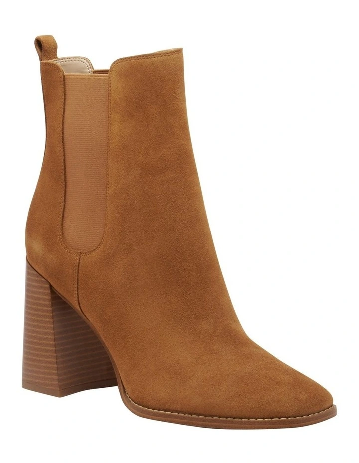 Tobin Ankle Boots in Taupe