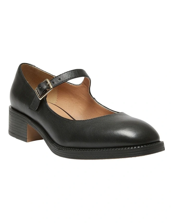 Natalie Shoes in Black Leather