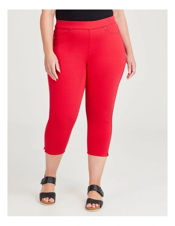 The Bestfriend Crop Jegging in Lava Red