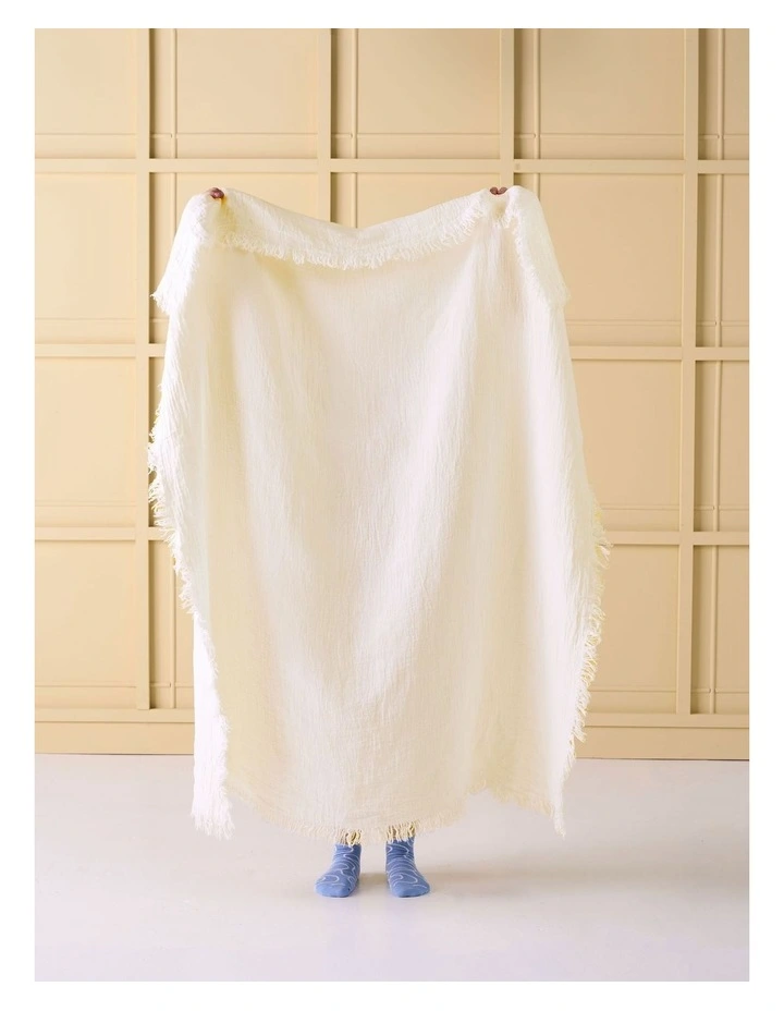 Linden Throw in White