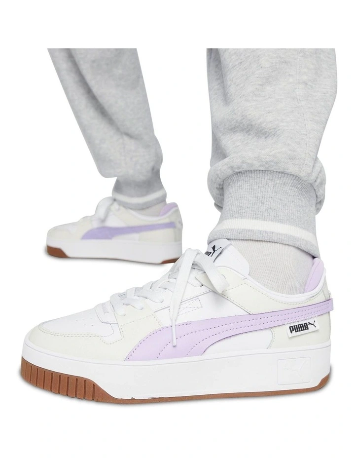Carina Street VTG Sneaker in White