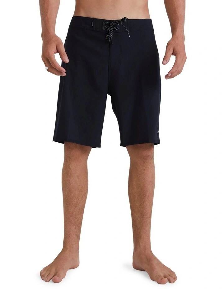 Surfsilk Kaimana 19" Boardshorts in Black