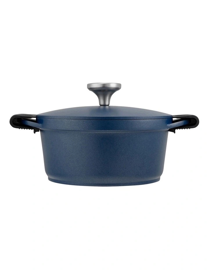 Agile Non-Stick Casserole 20cm/2.4L in Navy