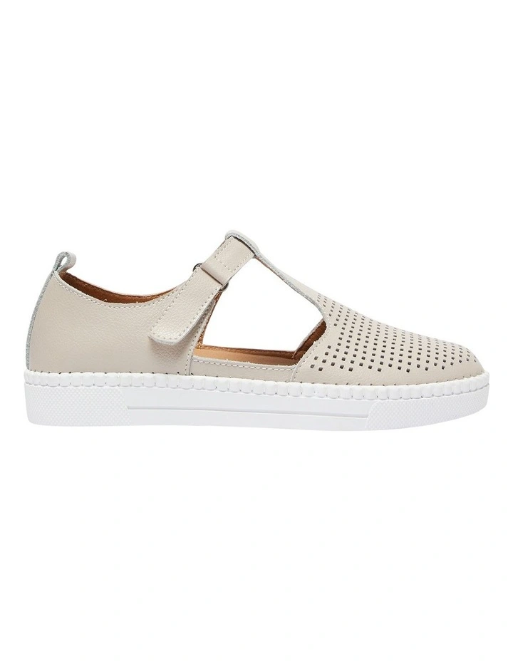Ricky Leather Sneakers in Taupe