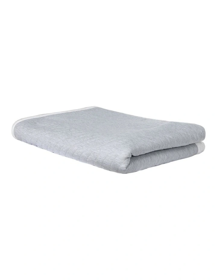 Throw Blanket Cool in Grey