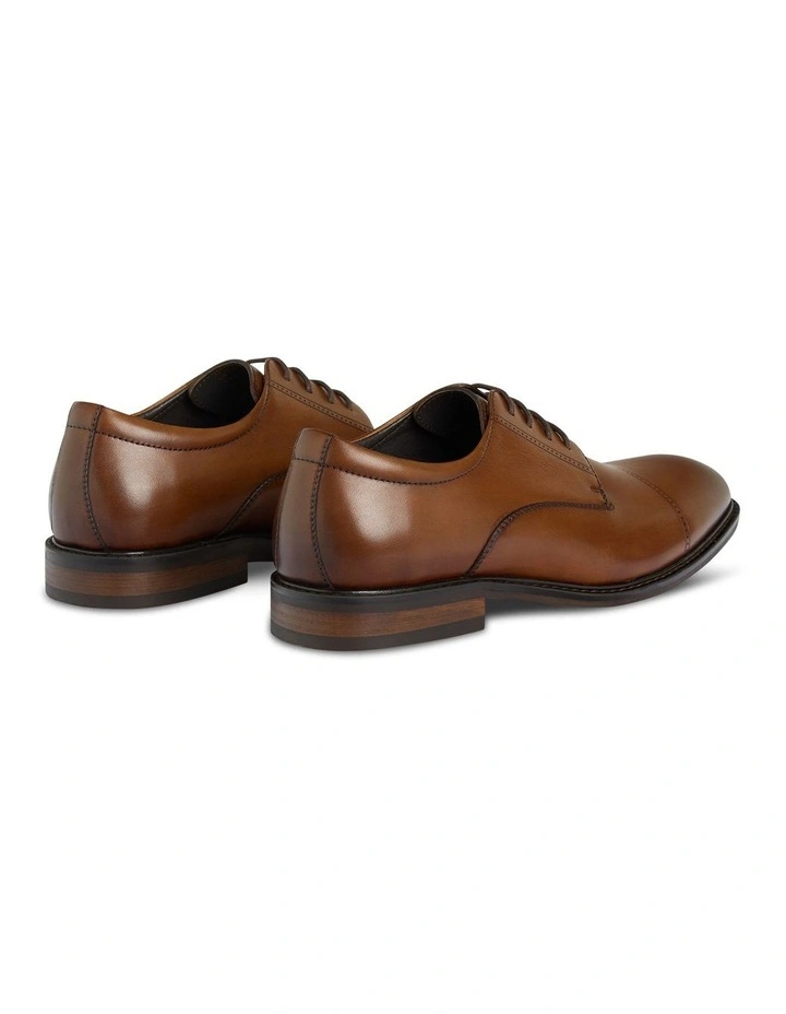 Fraser Dress Shoe in Tan