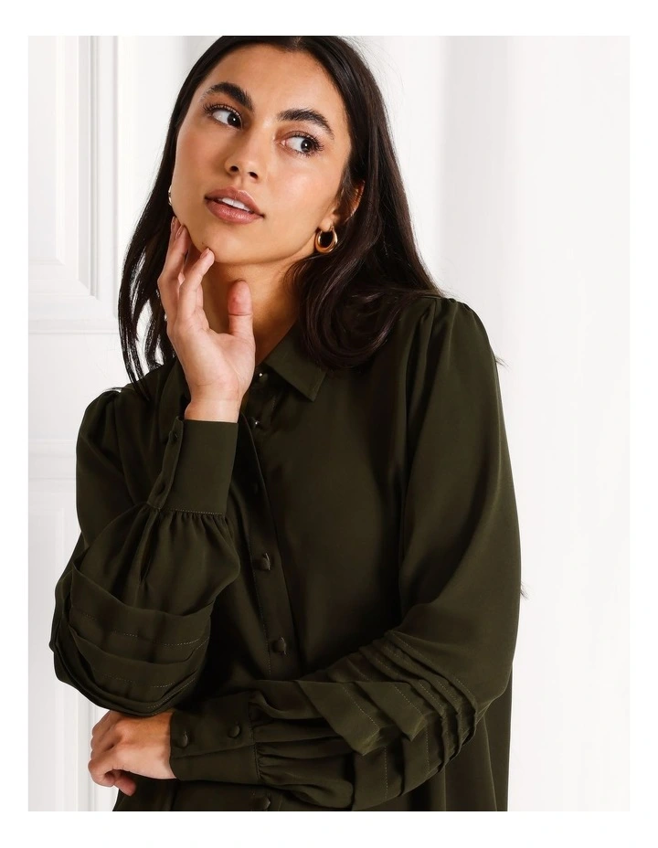 Pintuck Sleeve Shirt in Khaki