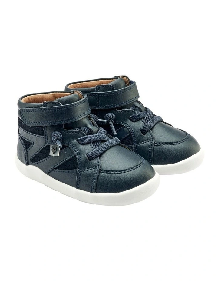 Ground Leader Boots in Navy