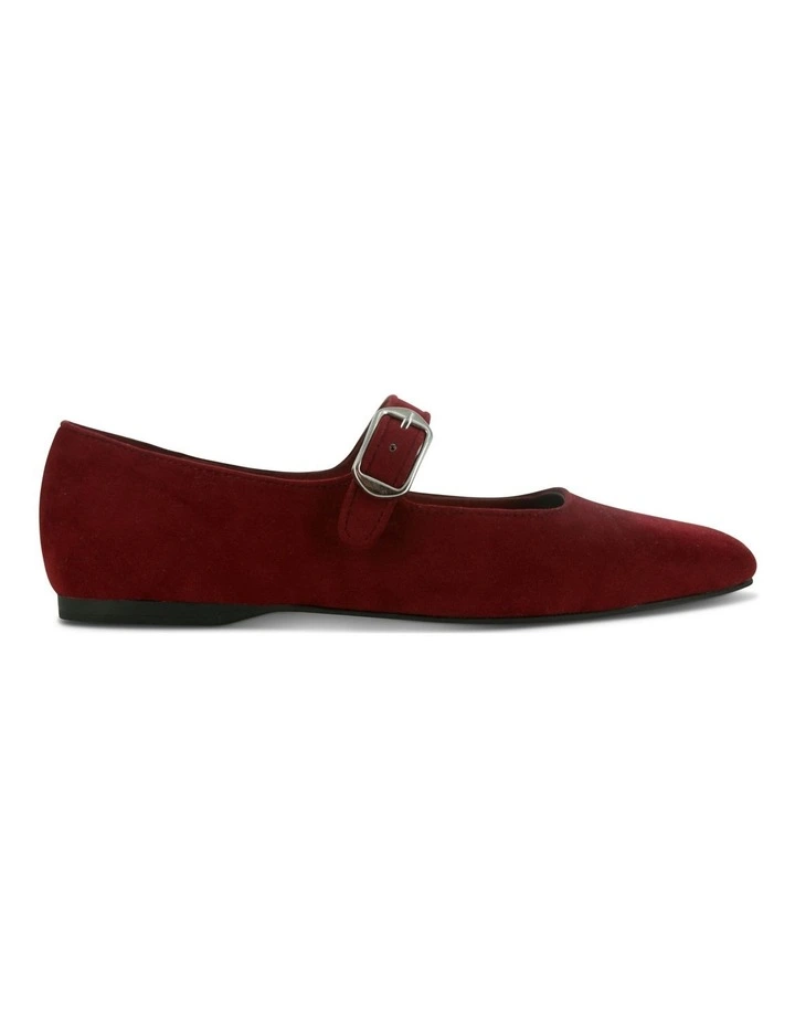 Binky Flats in Berry