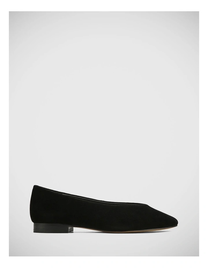 Angela Leather Flat in Black
