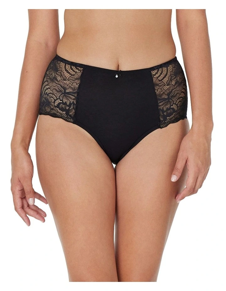 Embrace Full Brief in Black