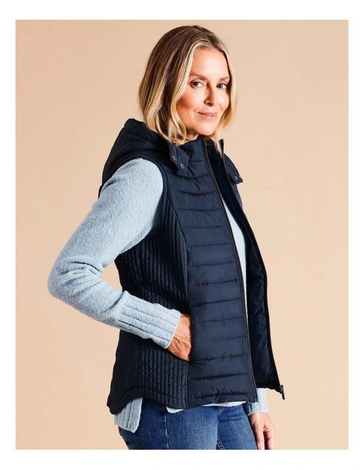 Recycled Polyester Straight Quilted Vest With Removable Hood In Navy